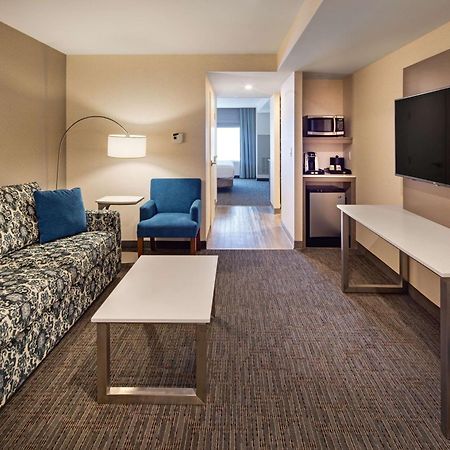 Hilton Garden Inn Toronto-אוקוויל מראה חיצוני תמונה